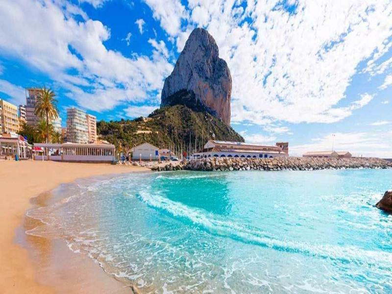 In Alicante 103820 By Mo * Calpe